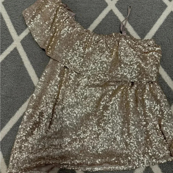 BB Dakota Gold Sequin Top- NWT XL - Picture 3 of 4